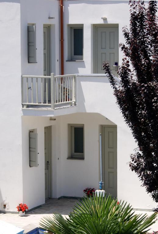 Cascade Aparthotel Poros Town