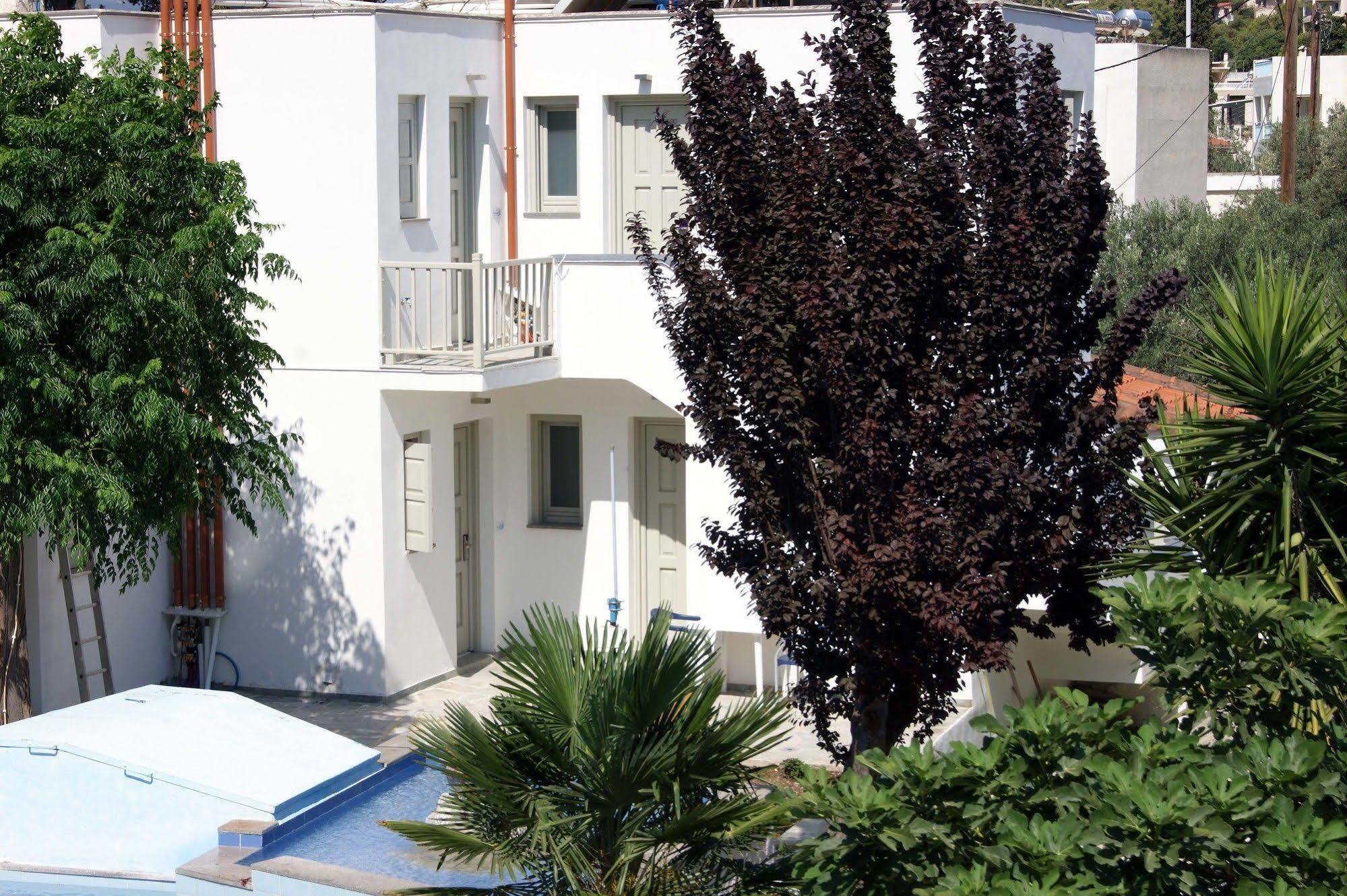 Aparthotel Cascade Poros Town