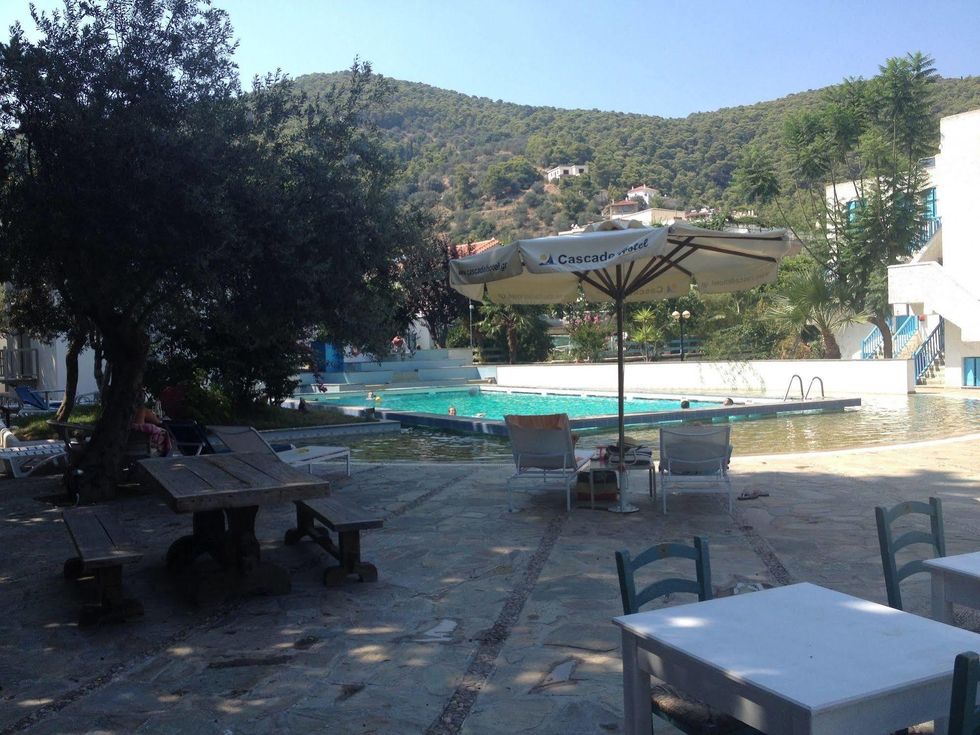 Cascade Poros Town